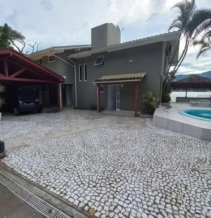 Rent this 4 bed house on Rua Vereador Osni Ortiga in Lagoa da Conceição, Florianópolis - SC