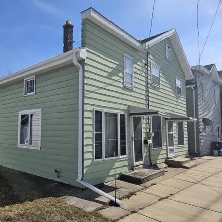 Buy this 4 bed house on 1967 Railroad Street in Village of Richfield, WI 53076