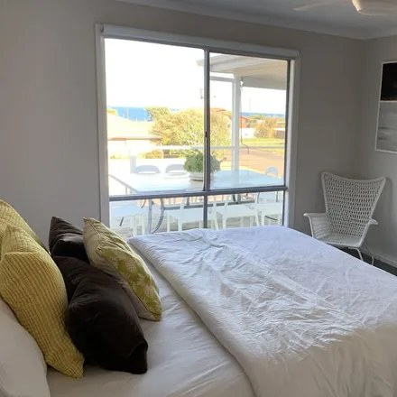 Rent this 4 bed house on Aldinga Beach SA 5173