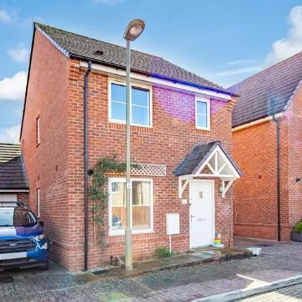 Buy this 3 bed house on Jubilee Way in Bicester, OX26 6PN
