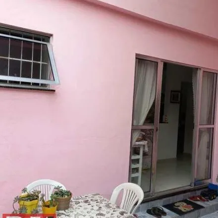 Buy this 3 bed house on Rua General Oscilio Maia in Jardim América, Zona Norte do Rio de Janeiro - RJ