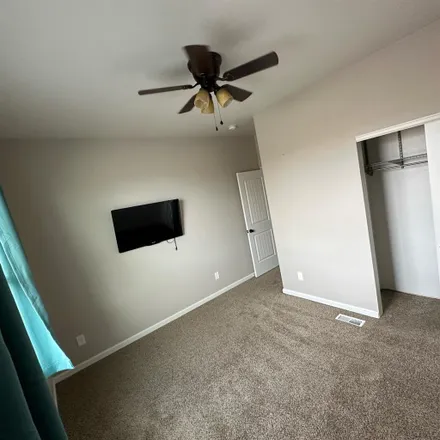 Image 2 - 5432 Monaco Street, Commerce City, CO 80022, USA - Room for rent