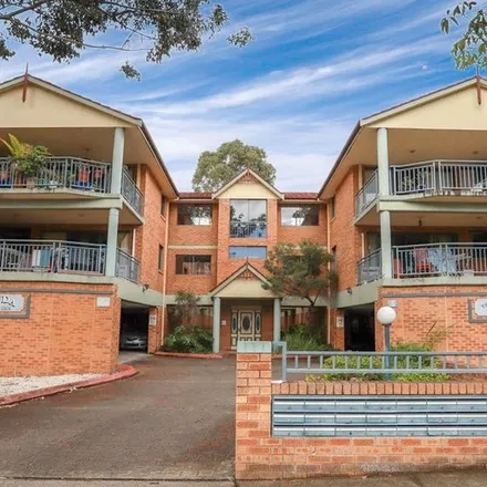 Rent this 2 bed apartment on Targo Rd opp Toongabbie Community Centre in Targo Road, Toongabbie NSW 2146