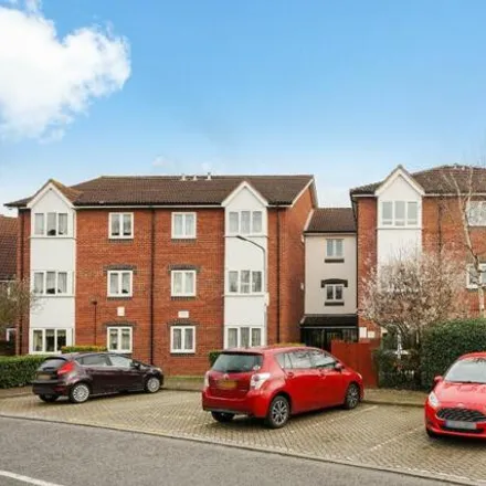 Buy this 1 bed apartment on Cunningham Close in London, RM6 4YB