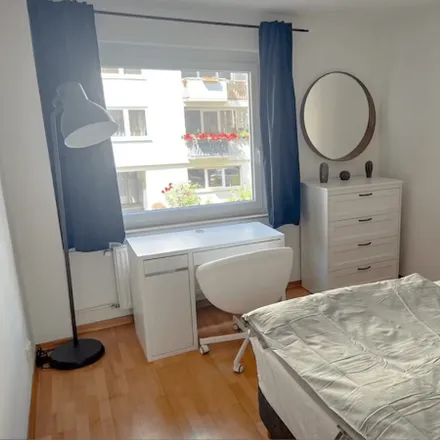 Rent this 4 bed apartment on Parkstraße 11 in 60322 Frankfurt, Germany