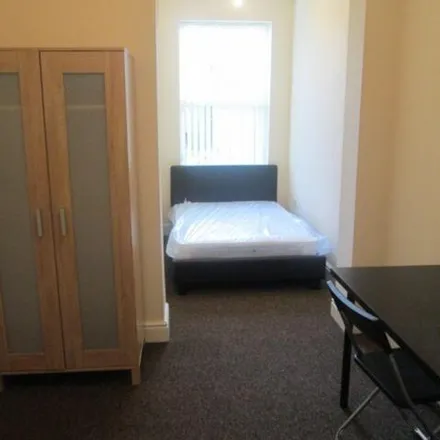 Image 7 - Medivet Coventry, Upper York Street, Coventry, CV1 3GP, United Kingdom - Townhouse for rent