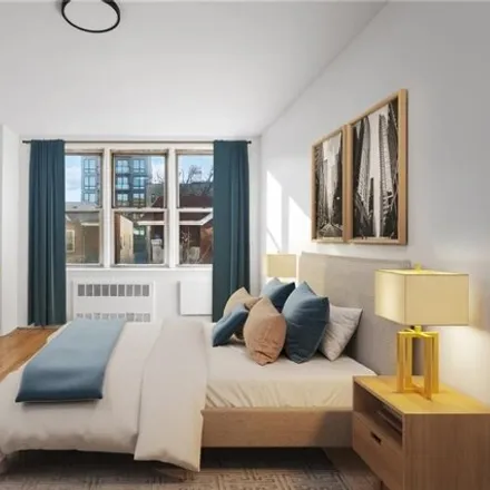Image 7 - 495 East 7th Street, New York, NY 11218, USA - Apartment for sale