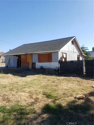 Buy this 3 bed house on Acacia Avenue in Hemet, CA 92543