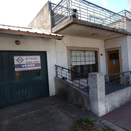 Buy this 2 bed house on Aguapey 3428 in 1828 Partido de Lanús, Argentina