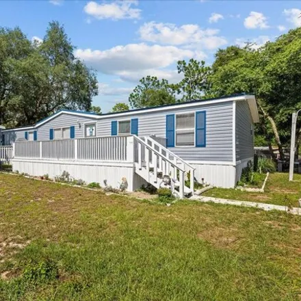 Buy this studio apartment on 6743 Spring Lake Village Road in Clay County, FL 32656