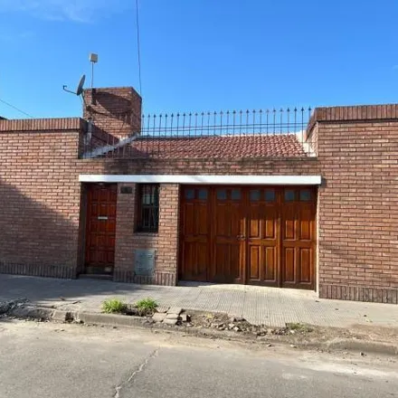 Buy this 1 bed house on Martín Alonso Pinzón 1820 in San Martín, Cordoba