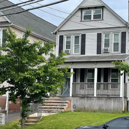 Buy this 4 bed house on 262 Hamilton Street in New Brunswick, NJ 08901