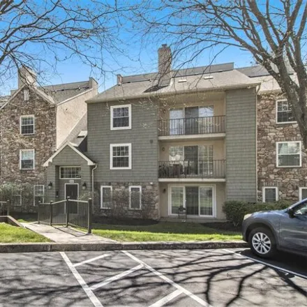 Buy this 2 bed condo on 1191 Deer Run in Hooverton, East Norriton Township