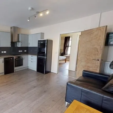 Rent this 4 bed apartment on Cavendish Buildings in Wheeler Gate, Nottingham