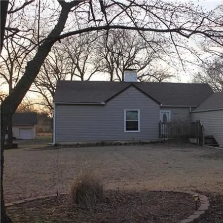 Buy this 4 bed house on 1253 South 220th Street in Pittsburg, KS 66762