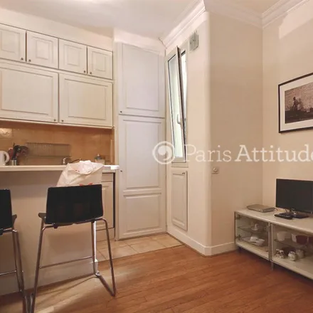 Image 4 - 8 Rue des Colonels Renard, 75017 Paris, France - Apartment for rent