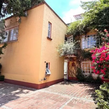 Buy this 3 bed house on Calle Teziutlán 10 in Colonia La Concepción, 04030 Mexico City