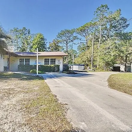Buy this 2 bed house on 4999 North Sandpebble Point in Citrus County, FL 34428