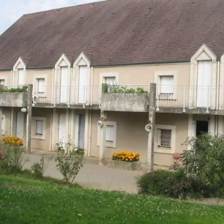 Rent this 2 bed apartment on D 94 in 36370 Prissac, France