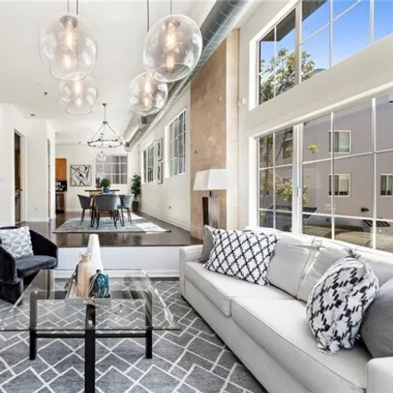 Image 3 - 5507 Bay Street, Los Angeles, CA 90094, USA - Townhouse for sale