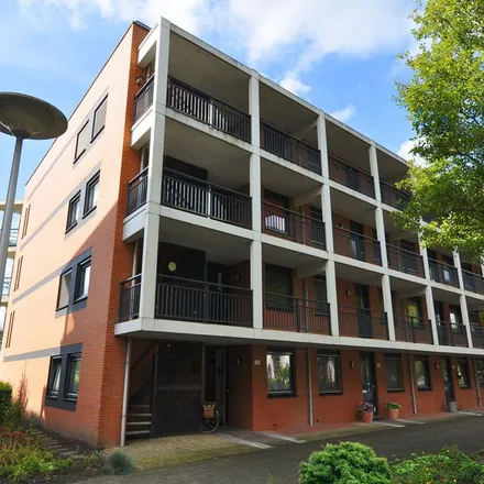 Rent this 2 bed apartment on Polderpeil 46 in 2408 RE Alphen aan den Rijn, Netherlands