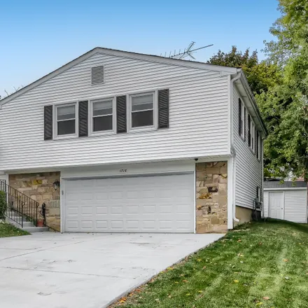 Buy this 4 bed house on 1718 Cambourne Lane in Schaumburg, IL 60194