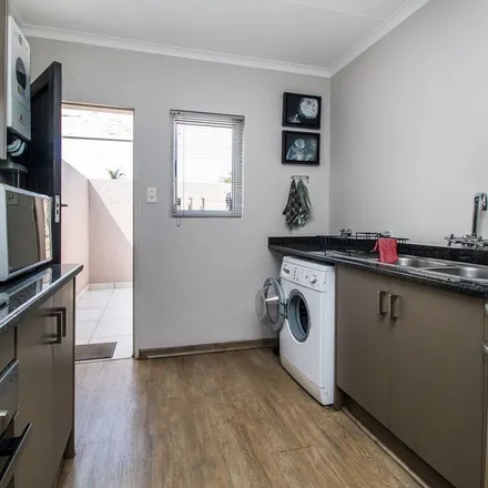 Image 5 - Woodhill Drive, Tshwane Ward 91, Gauteng, 0044, South Africa - Apartment for rent