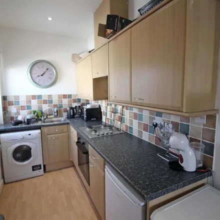 Rent this 2 bed apartment on Pantbach Place in Cardiff, CF14 1UN