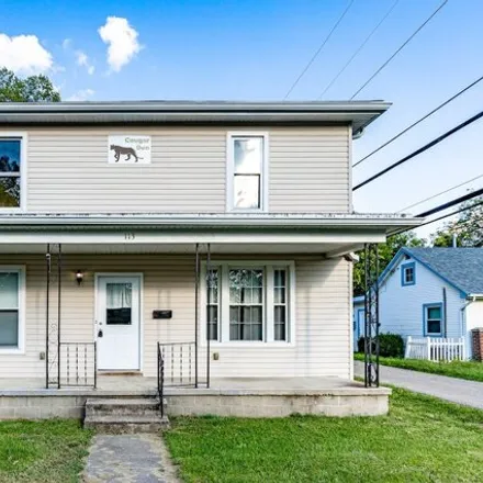 Buy this 8 bed house on 113 North Elm Street in Oxford, OH 45056