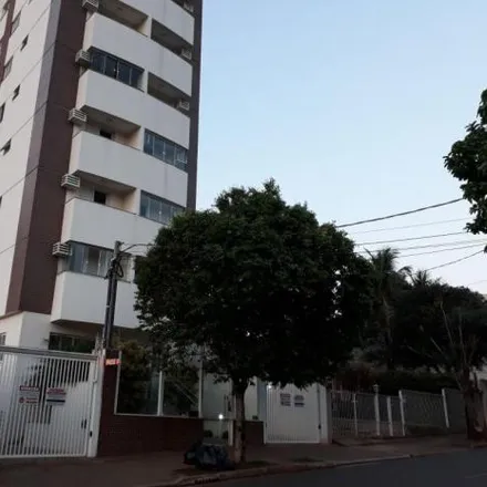 Image 2 - Rua Guararapes, Higienópolis, Londrina - PR, 86015-040, Brazil - Apartment for sale