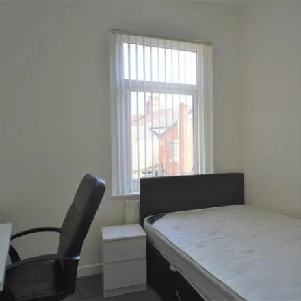 Image 9 - Gresham Road, Middlesbrough, TS1 4LU, United Kingdom - Room for rent