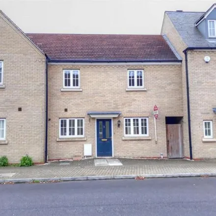 Buy this 2 bed townhouse on Myrtle Drive in Burwell, CB25 0AJ