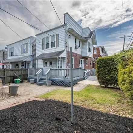 Image 2 - 1724 Union Street, Allentown, PA 18104, USA - House for sale