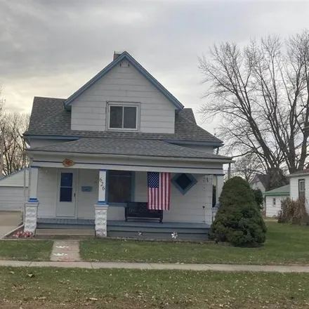 Buy this 4 bed house on 626 Chester Avenue in Ottumwa, IA 52501