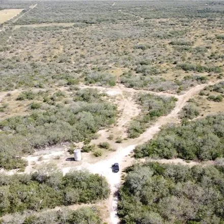 Image 4 - 301 County Road 382, 665 Site Colonia, Jim Wells County, TX 78332, USA - House for sale