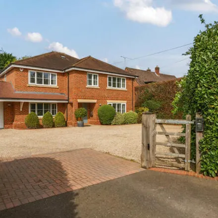 Buy this 5 bed house on Nine Mile Ride in Finchampstead, RG40 4XH