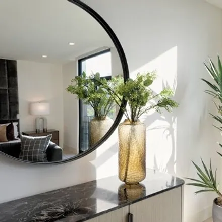 Image 5 - 9215 Beverly Boulevard, Beverly Hills, CA 90210, USA - Condo for sale