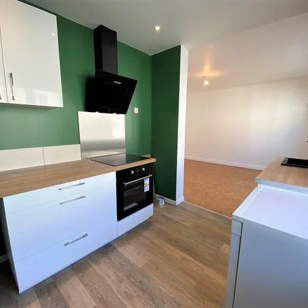 Rent this 3 bed apartment on 2 Rue de la Brulée in 54600 Villers-lès-Nancy, France