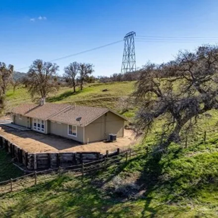 Image 2 - 19079 Longhorn Lane, Stallion Springs, Kern County, CA 93561, USA - House for sale