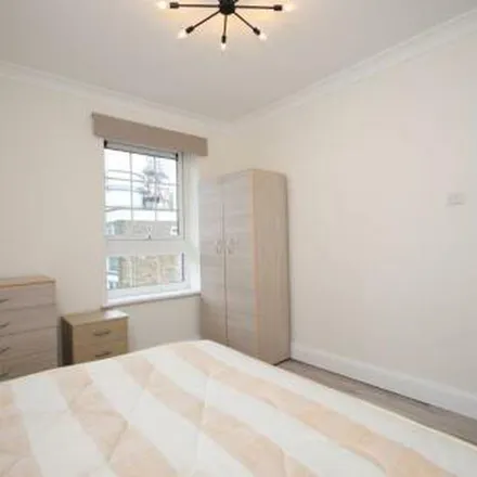 Image 5 - Montrose House, Westferry Road, Millwall, London, E14 3SE, United Kingdom - Apartment for rent