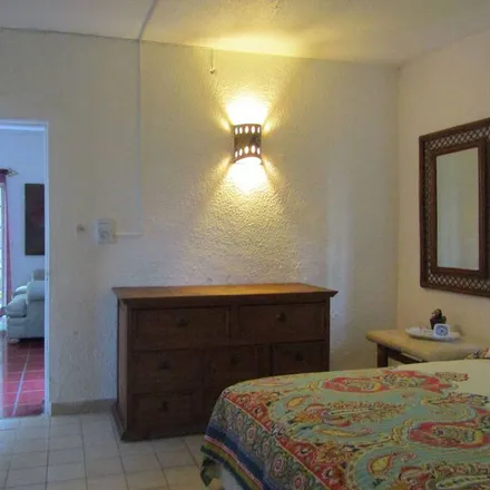 Rent this 5 bed house on Avenida Cozumel in 76803 San Juan del Río, QUE
