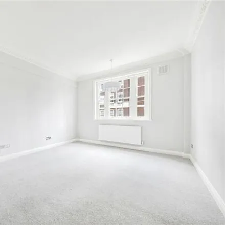 Image 4 - Duchess of Bedford House, Duchess of Bedford's Walk, London, W8 7QR, United Kingdom - Room for rent