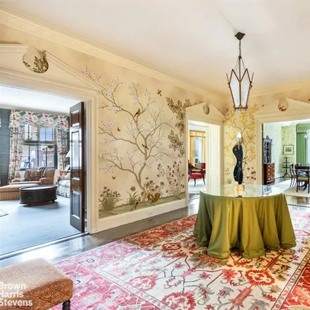 Buy this studio townhouse on 770 PARK AVENUE 8D in New York