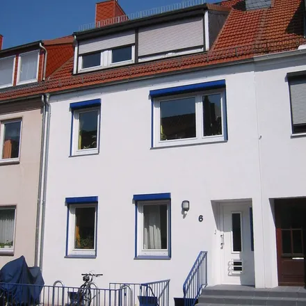 Rent this 3 bed apartment on Sommerstraße 6 in 28215 Bremen, Germany