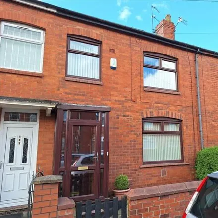 Buy this 3 bed townhouse on Stanley Road in Chadderton, OL9 7HF