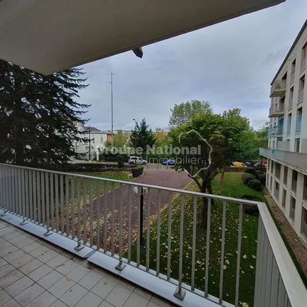 Image 7 - Versailles, Yvelines, France - Apartment for rent