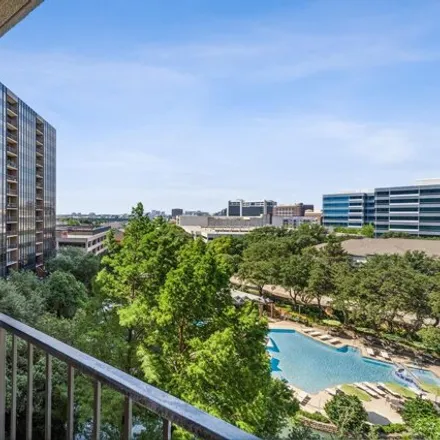 Buy this 2 bed condo on 5200 Knoll Trail Drive in Dallas, TX 75248