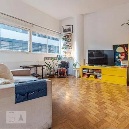 Buy this 1 bed apartment on Rua Gabus Mendes 29 in República, São Paulo - SP