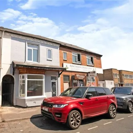 Buy this 6 bed townhouse on 90 Paynes Lane in Coventry, CV1 5LJ