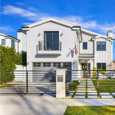 Buy this 5 bed house on 4268 Colbath Avenue in Los Angeles, CA 91423